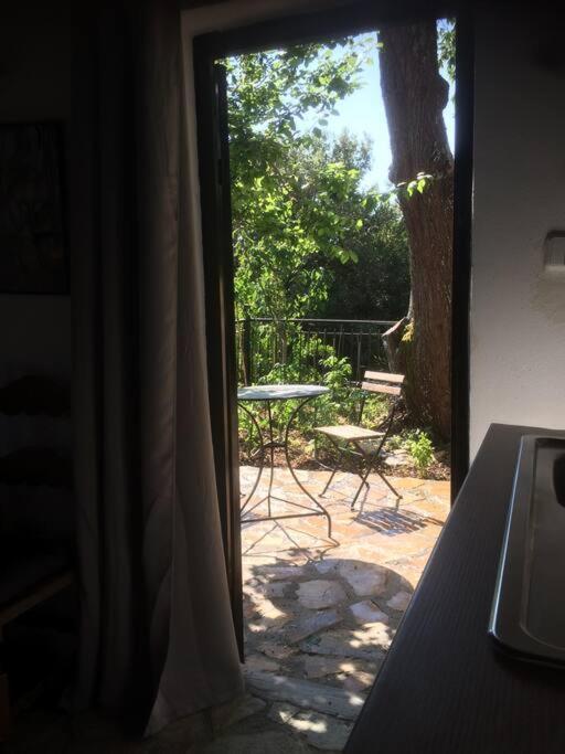 Theisoa.Old Little House In The Garden . Andritsaina. Villa Exteriör bild